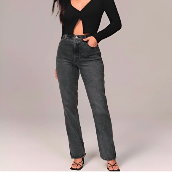 Abercrombie & Fitch The 90’s Straight Ultra High Rise Jeans - Picture 1 of 8